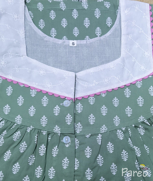 Soft Cotton With Pockets, Half Open Small Printed Nighty
