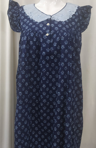 Soft Cotton With Pockets, Sleeveless , Half Open Medium Printed Nighty