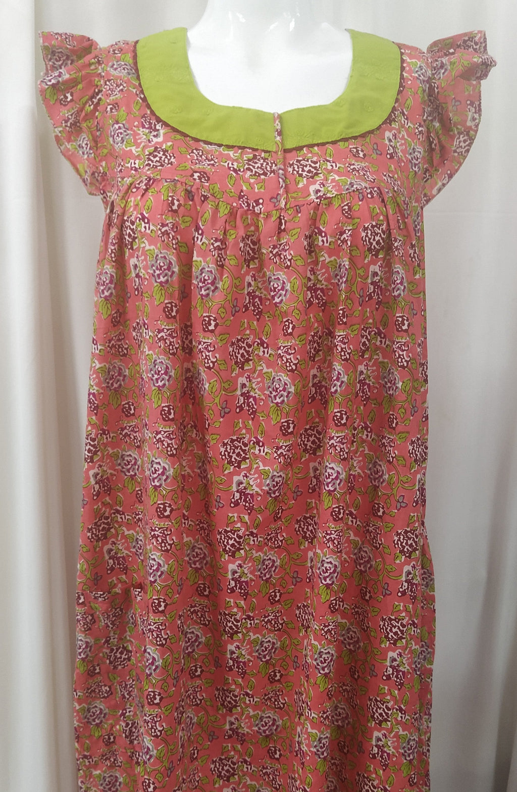 Soft Cotton With Pockets, Sleeveless , Half Open Medium Printed Nighty