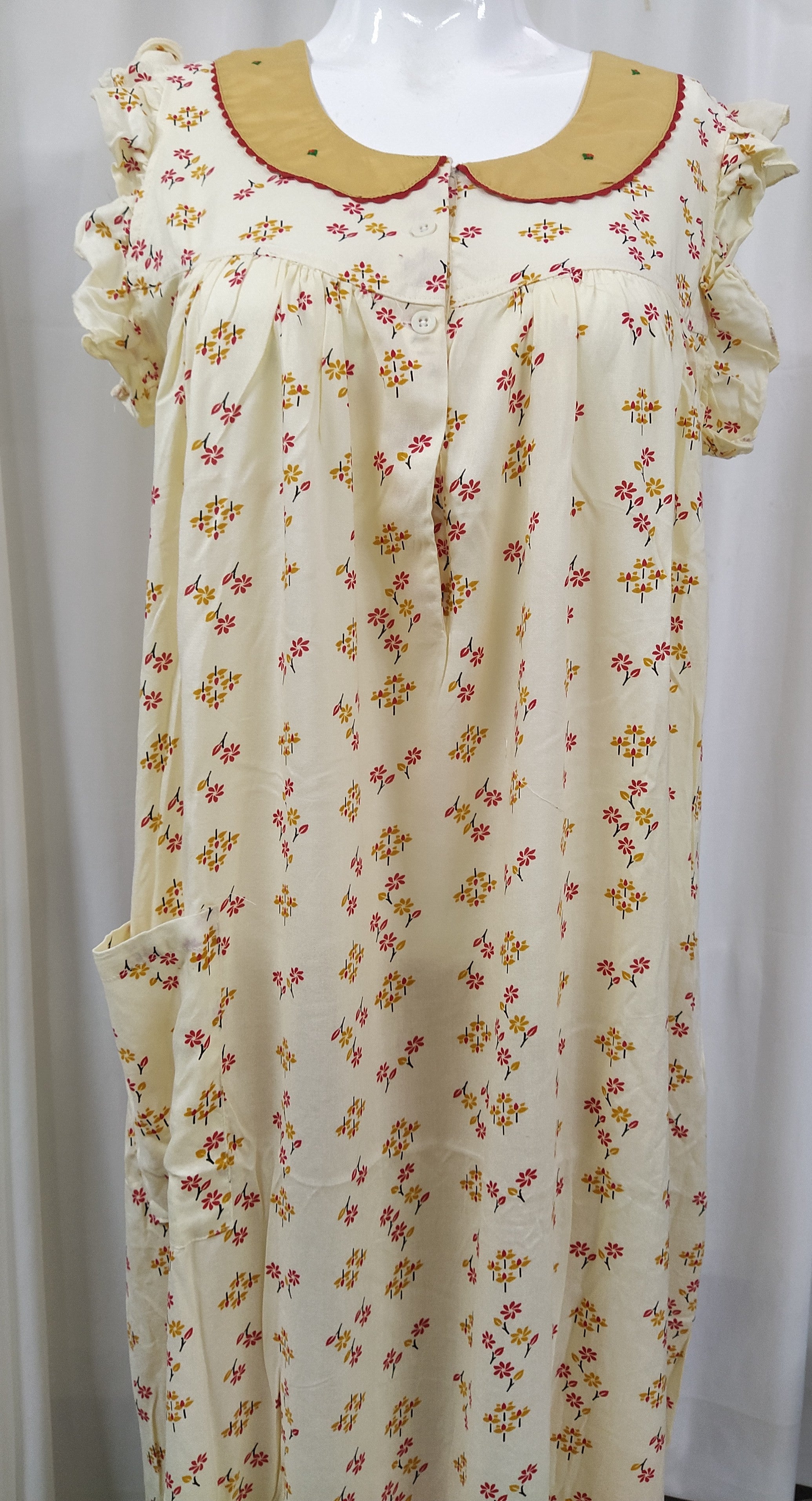 Rayon With Pockets, Sleeveless , Half Open Small Printed Nighty