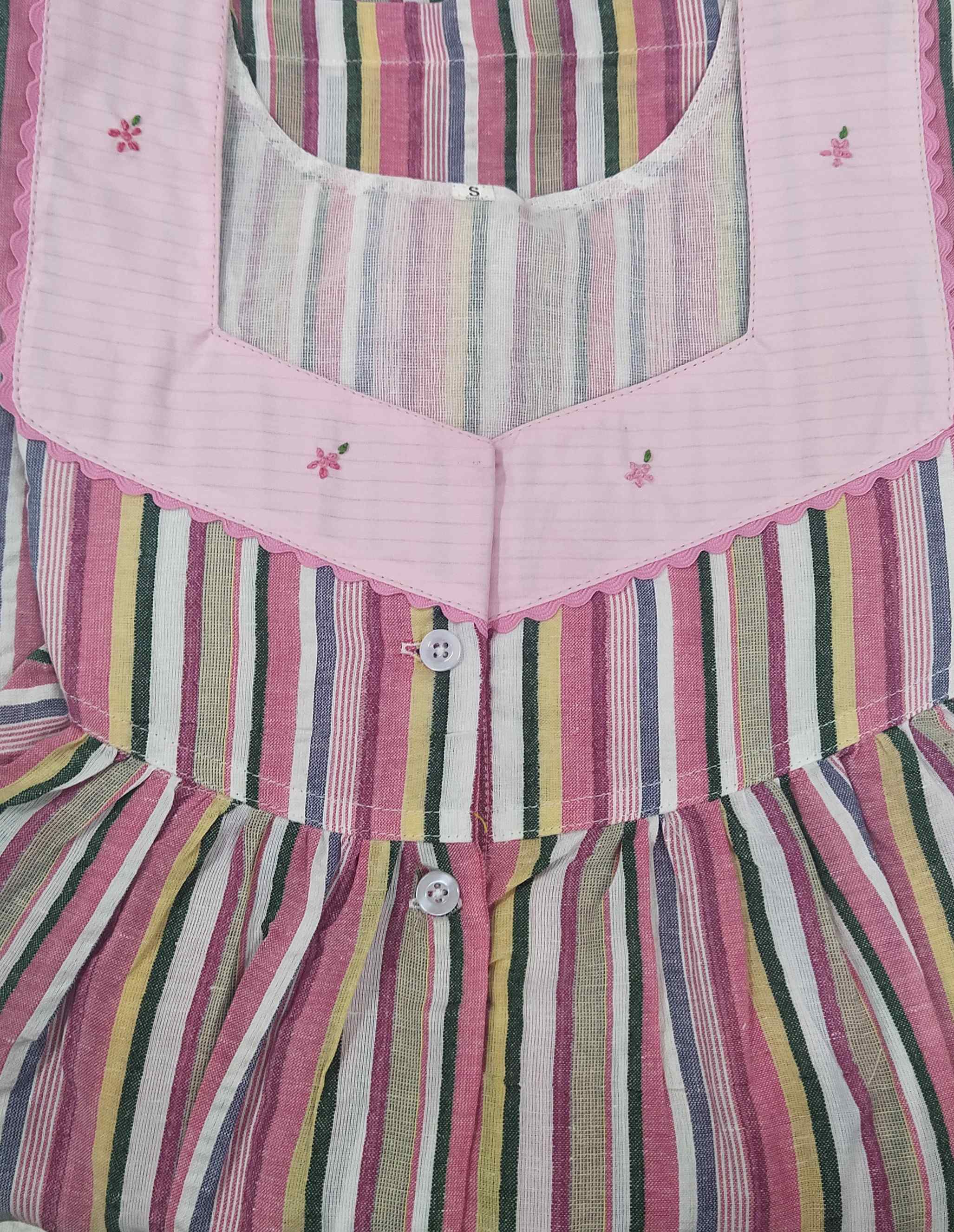Bantex With Pockets, Half Open Small Printed Nighty