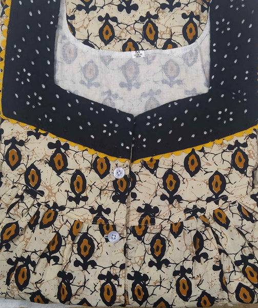 Cotton With Pockets, Half Open Medium Printed Nighty