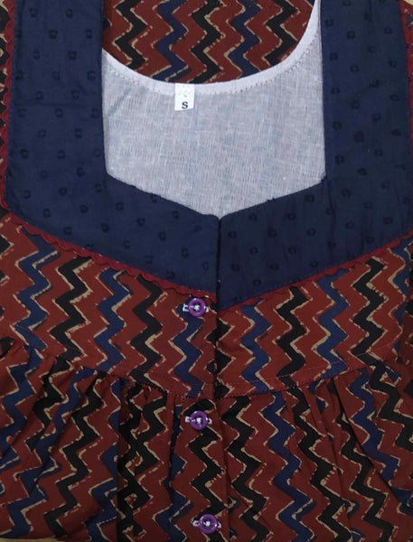 Soft Cotton With Pockets, Half Open Small Printed Nighty