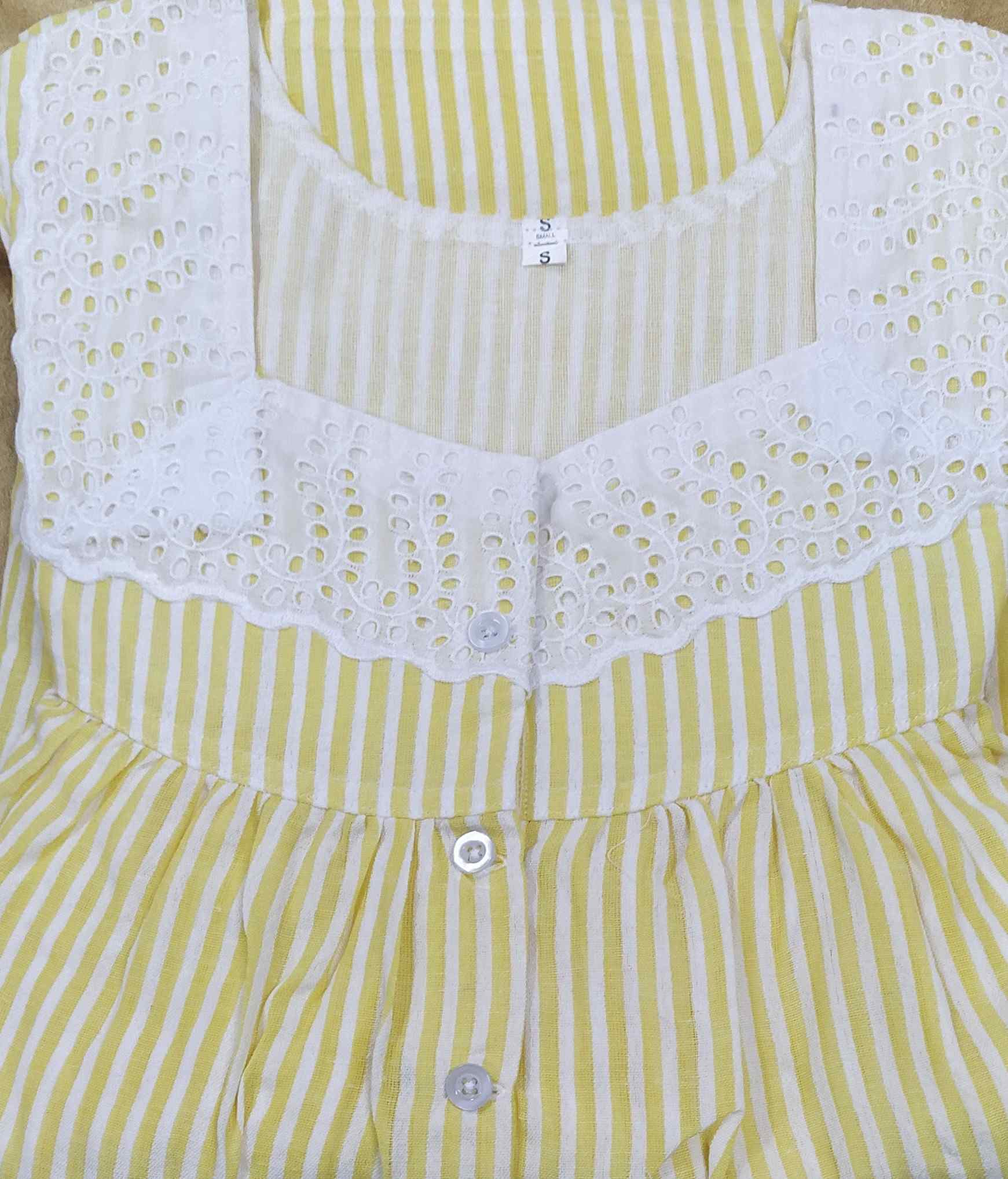 Bantex With Pockets, Half Open Small Printed Nighty