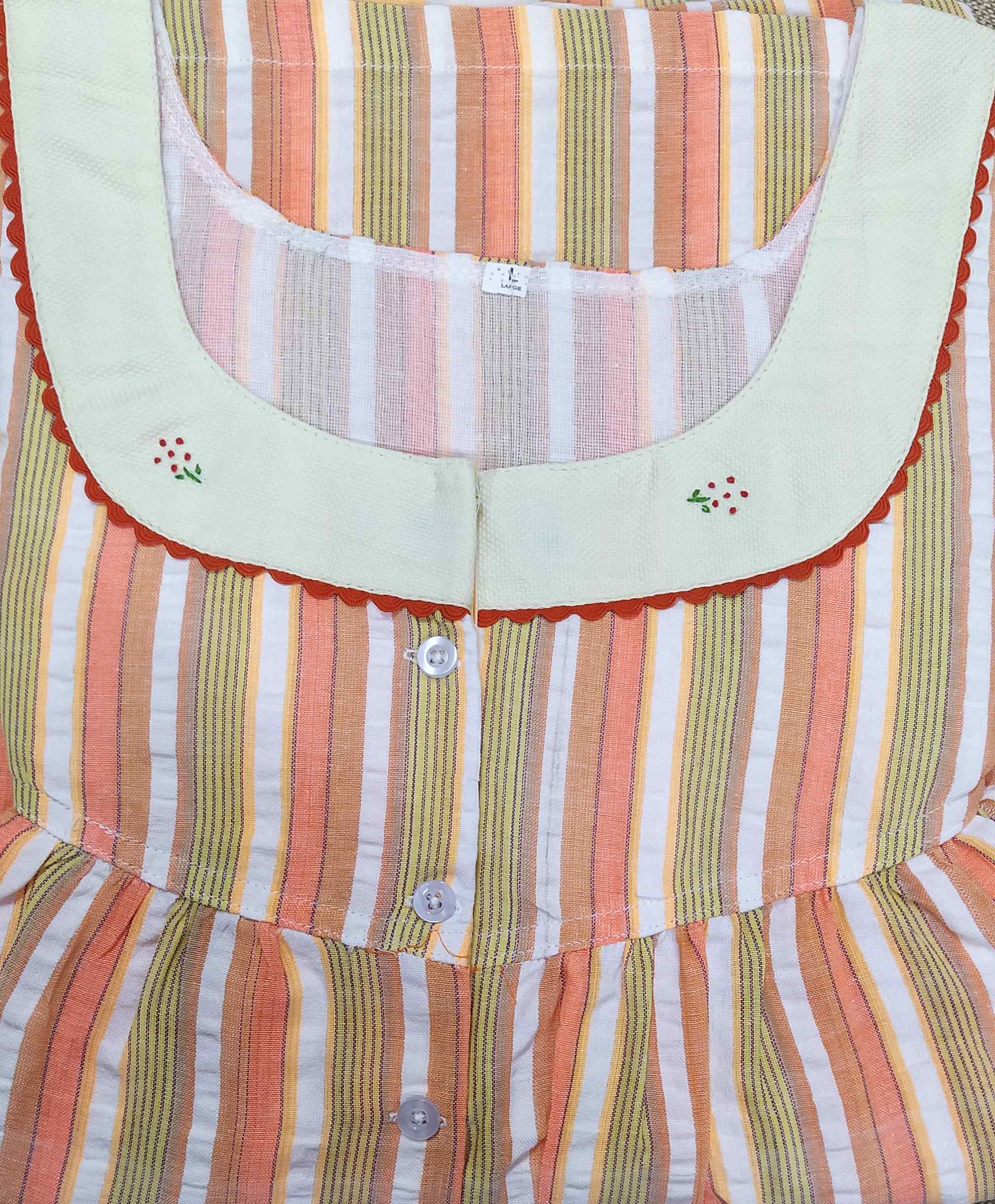 Bantex With Pockets, Half Open Large Printed Nighty