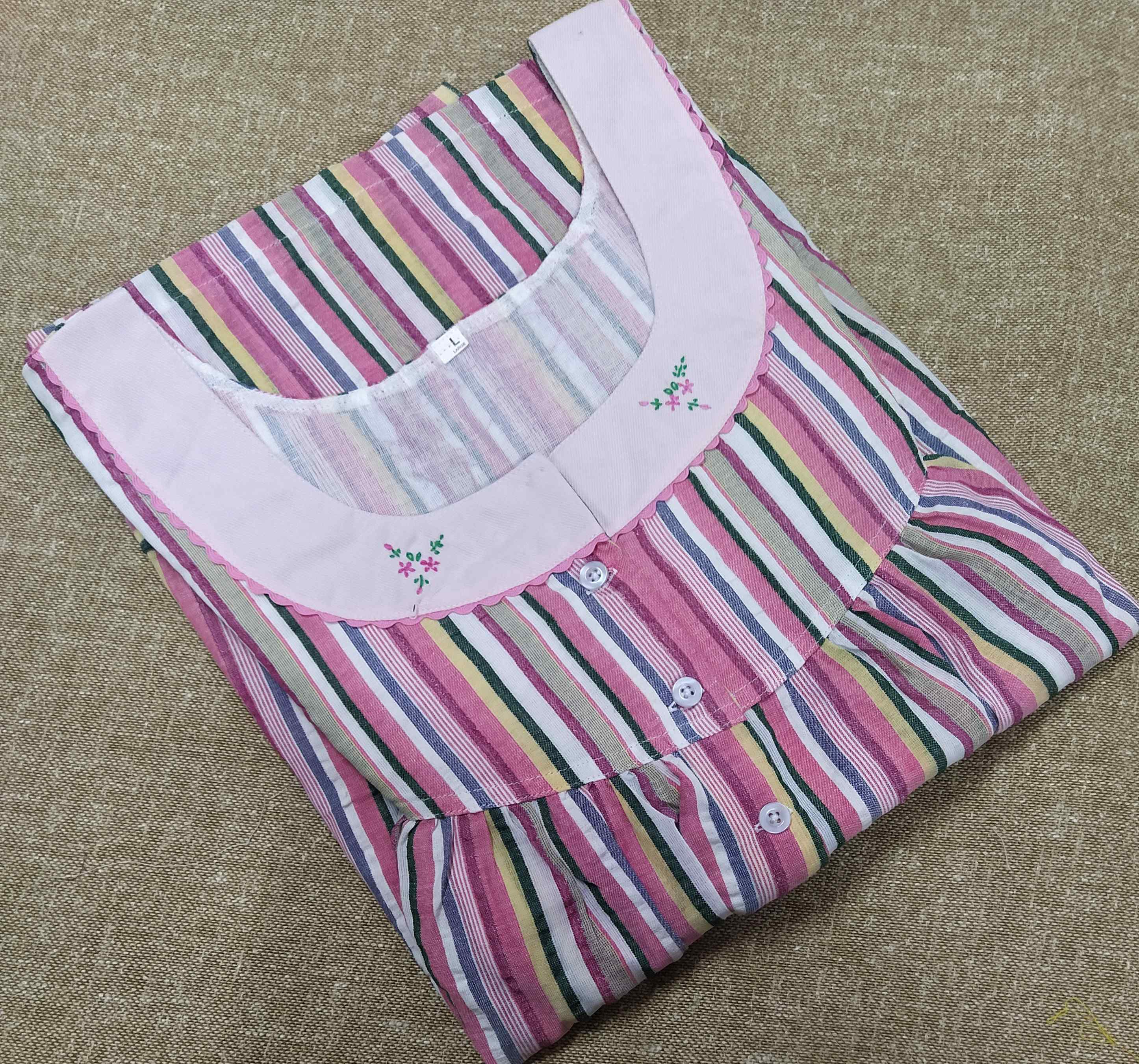 Bantex With Pockets, Half Open Large Printed Nighty