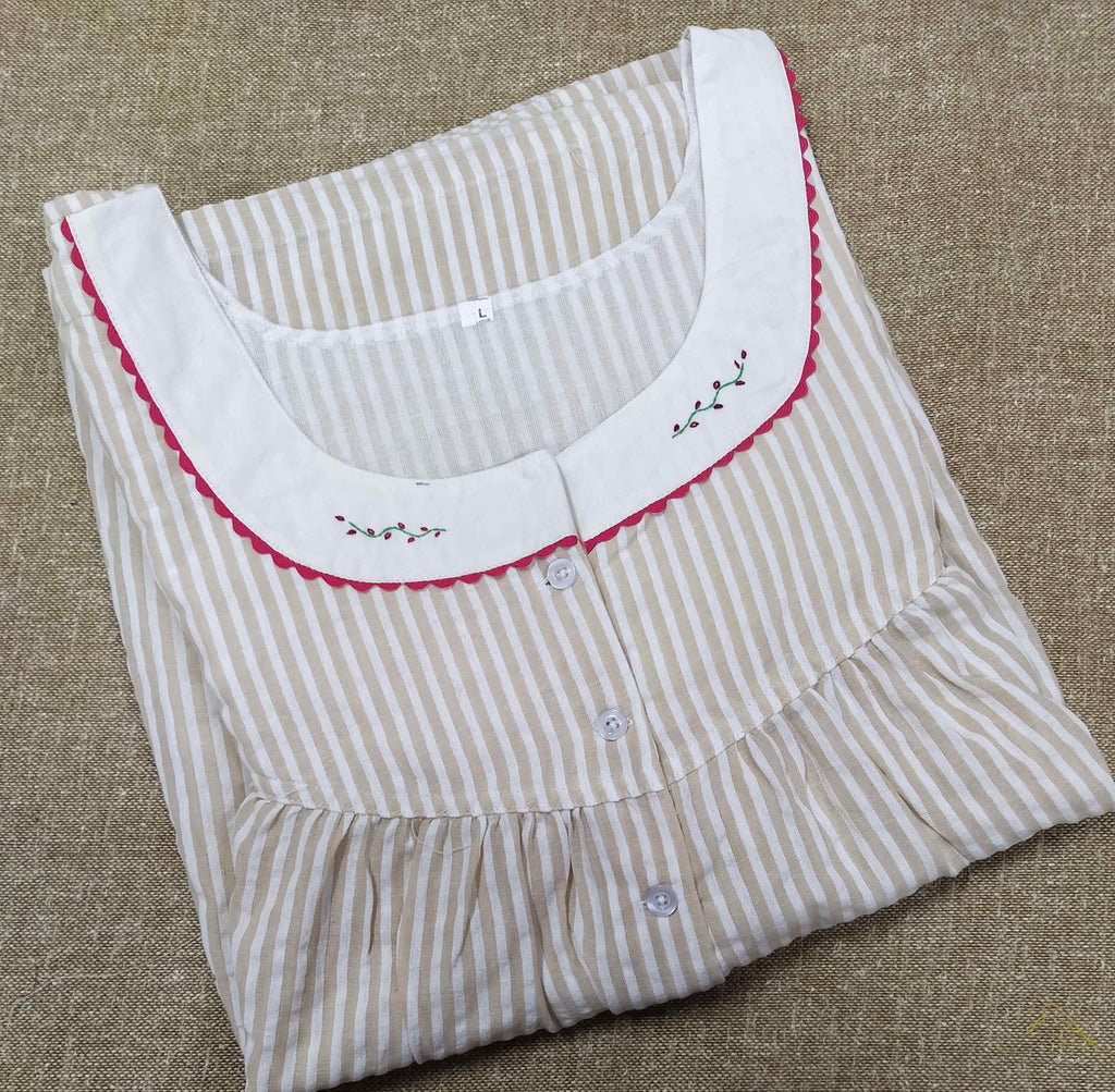 Bantex With Pockets, Half Open Large Printed Nighty