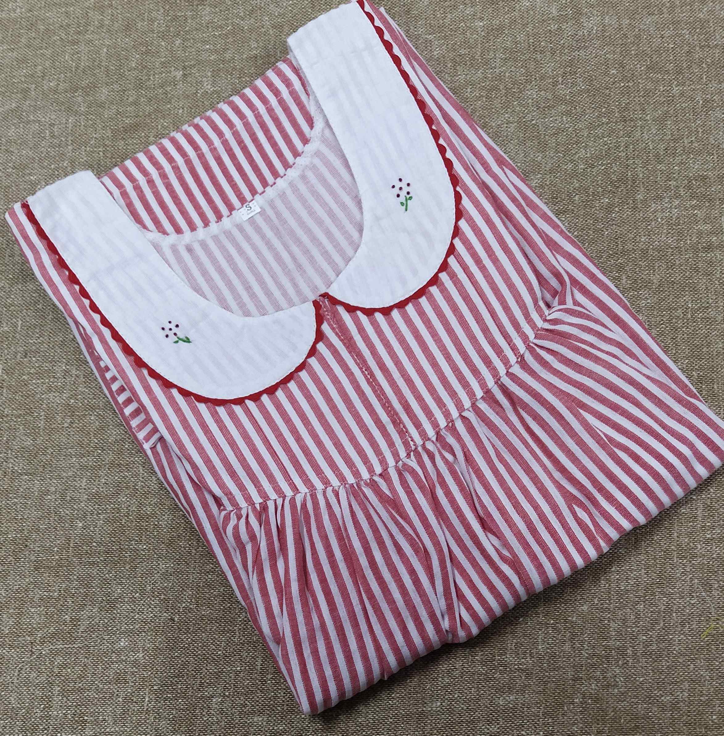 Bantex With Pockets, No Open Small Printed Nighty
