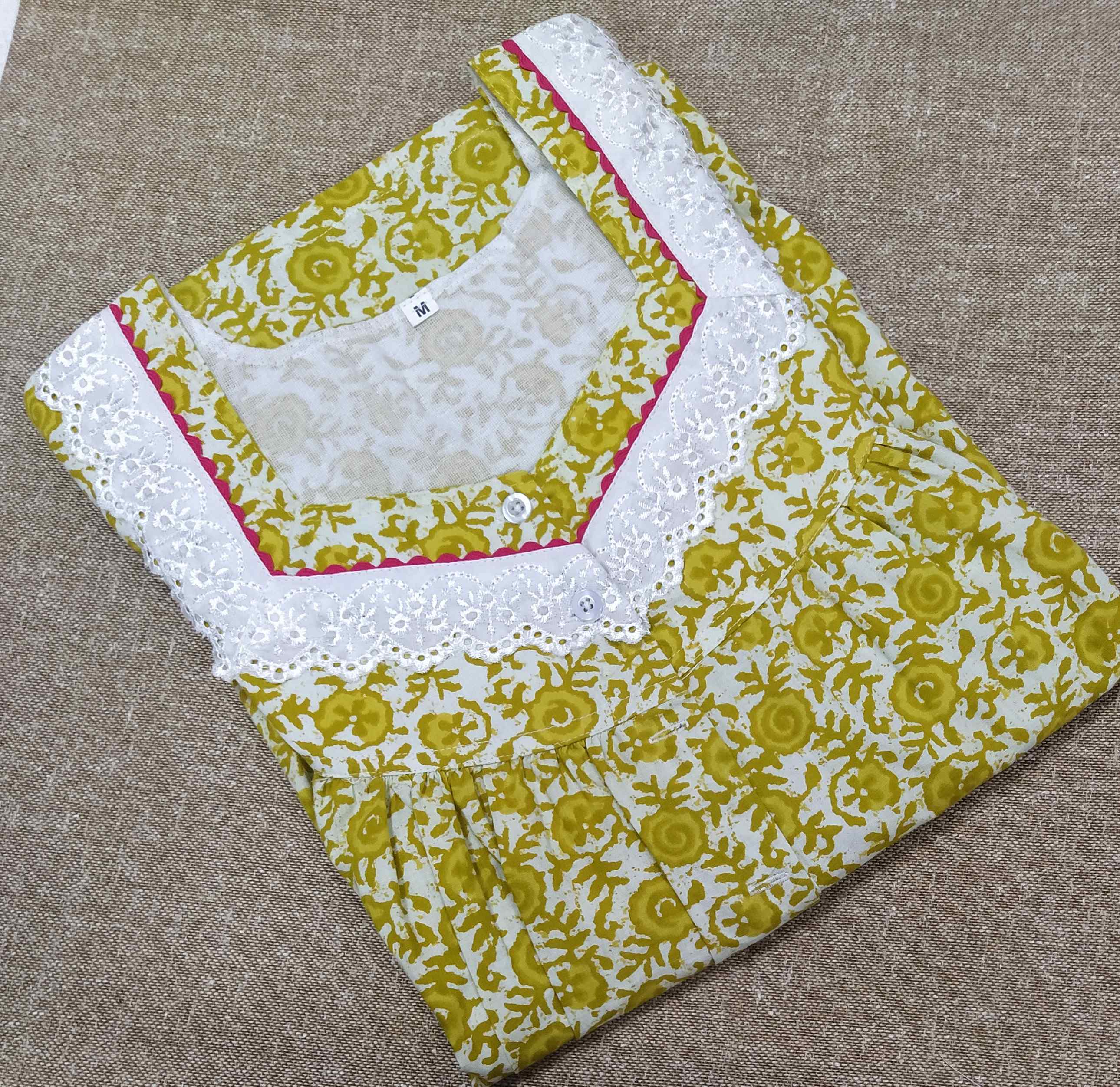 Cotton With Pockets, Half Open Medium Printed Nighty