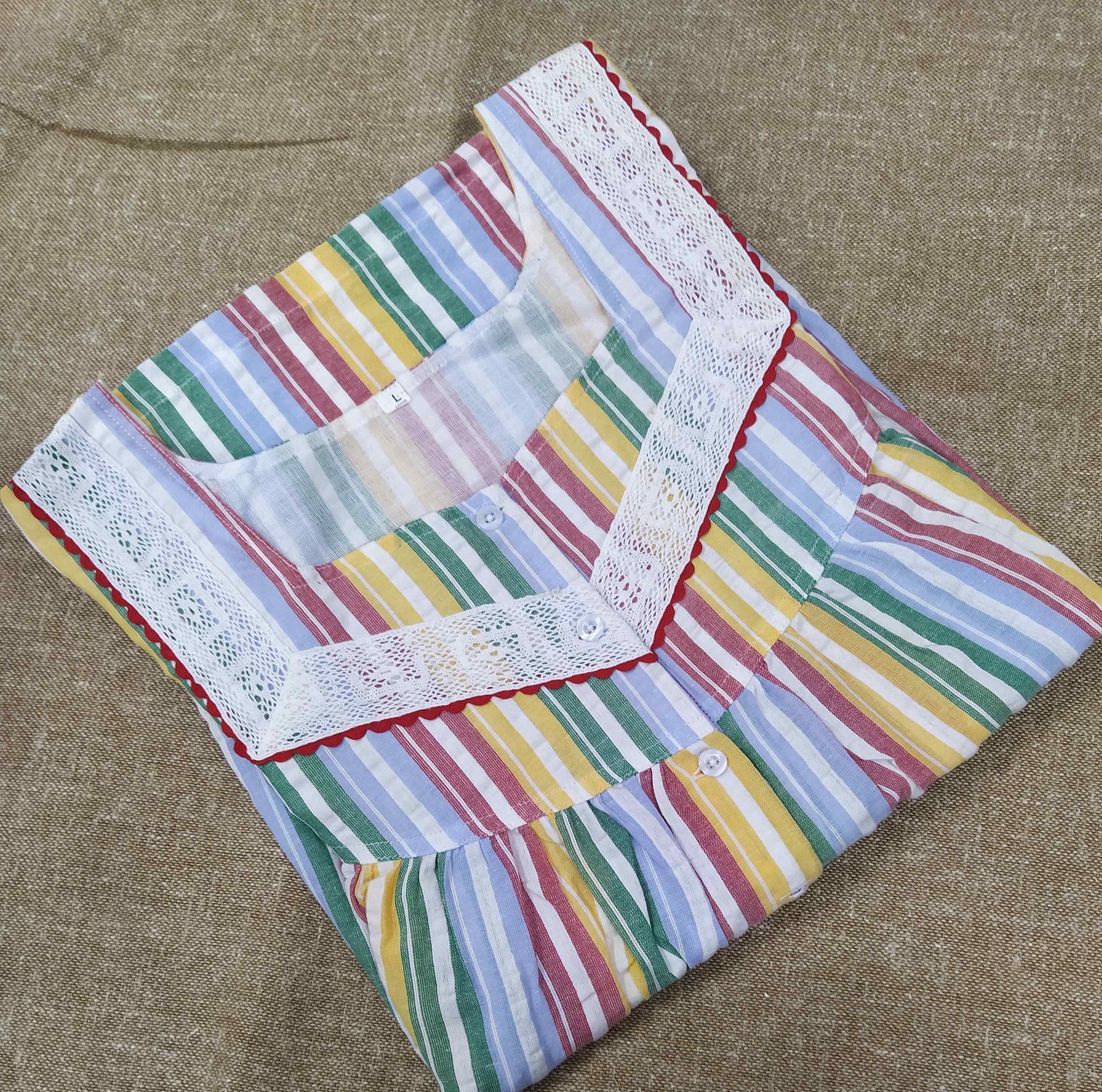 Bantex With Pockets, Half Open Large Printed Nighty