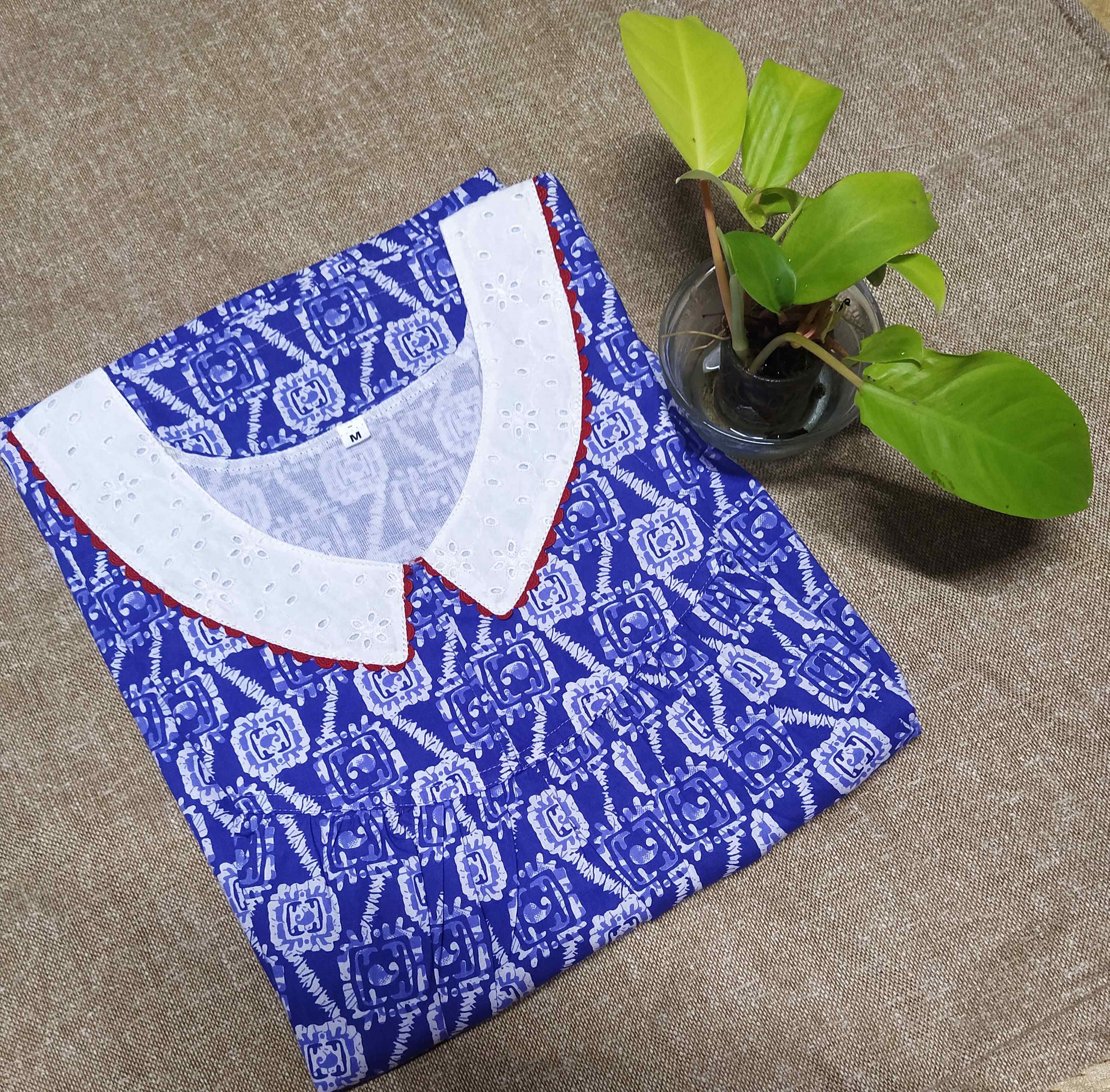 Cotton With Pockets, Half Open Medium Printed Nighty