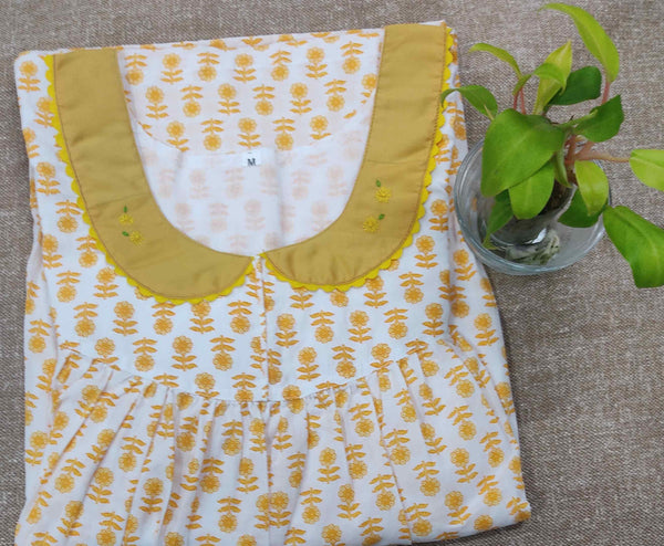 Soft Cotton With Pockets, No Open Medium Printed Nighty