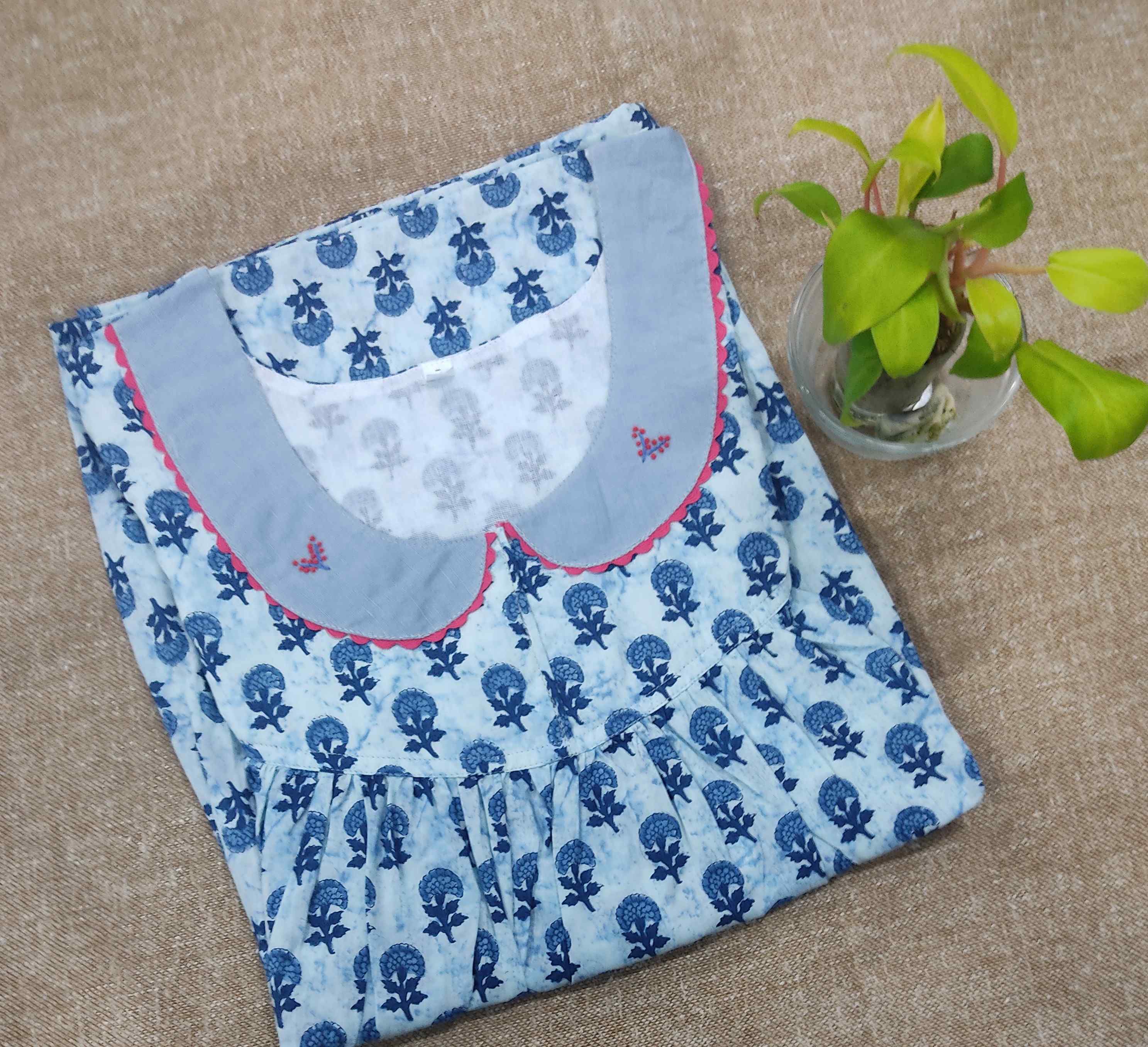 Cotton With Pockets, No Open Medium Printed Nighty