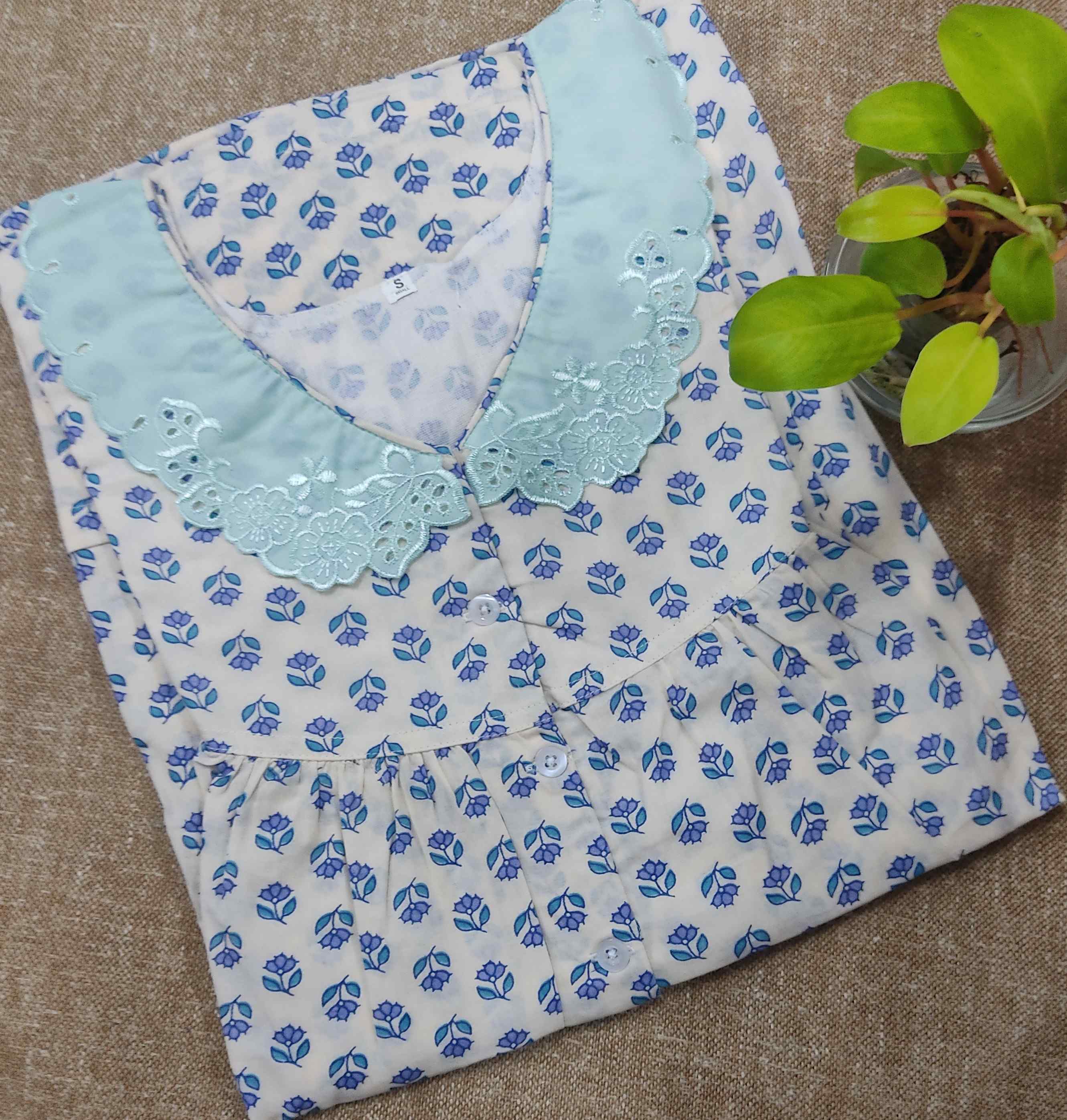 Soft Cotton With Pockets, Half Open Small Printed Nighty