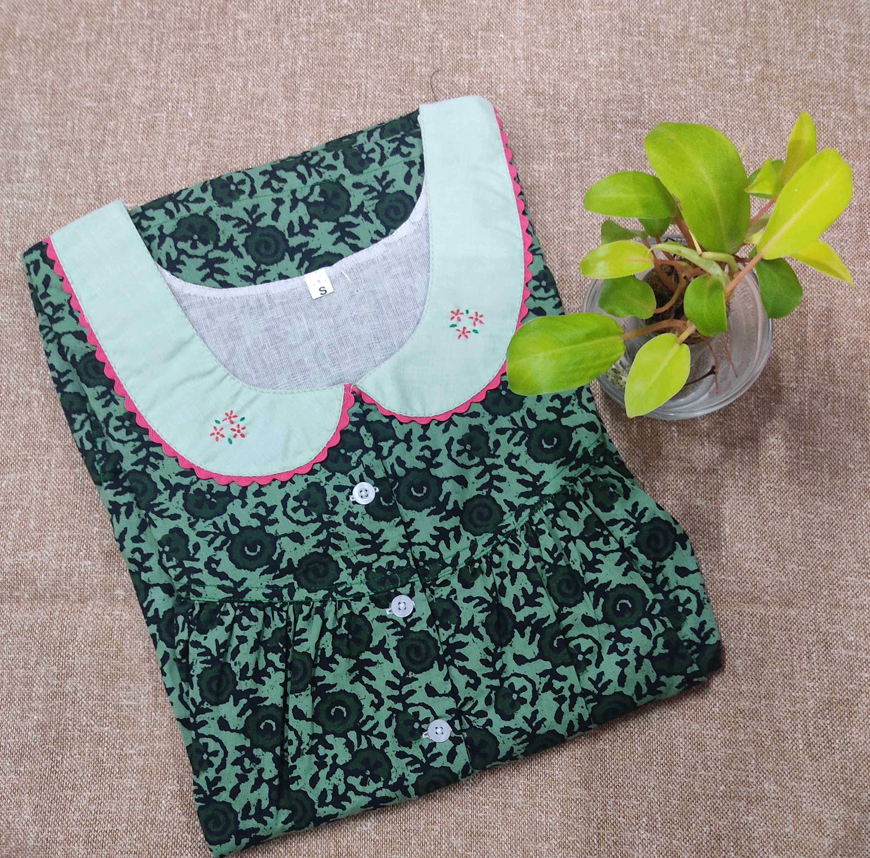 Cotton With Pockets, Half Open Small Printed Nighty