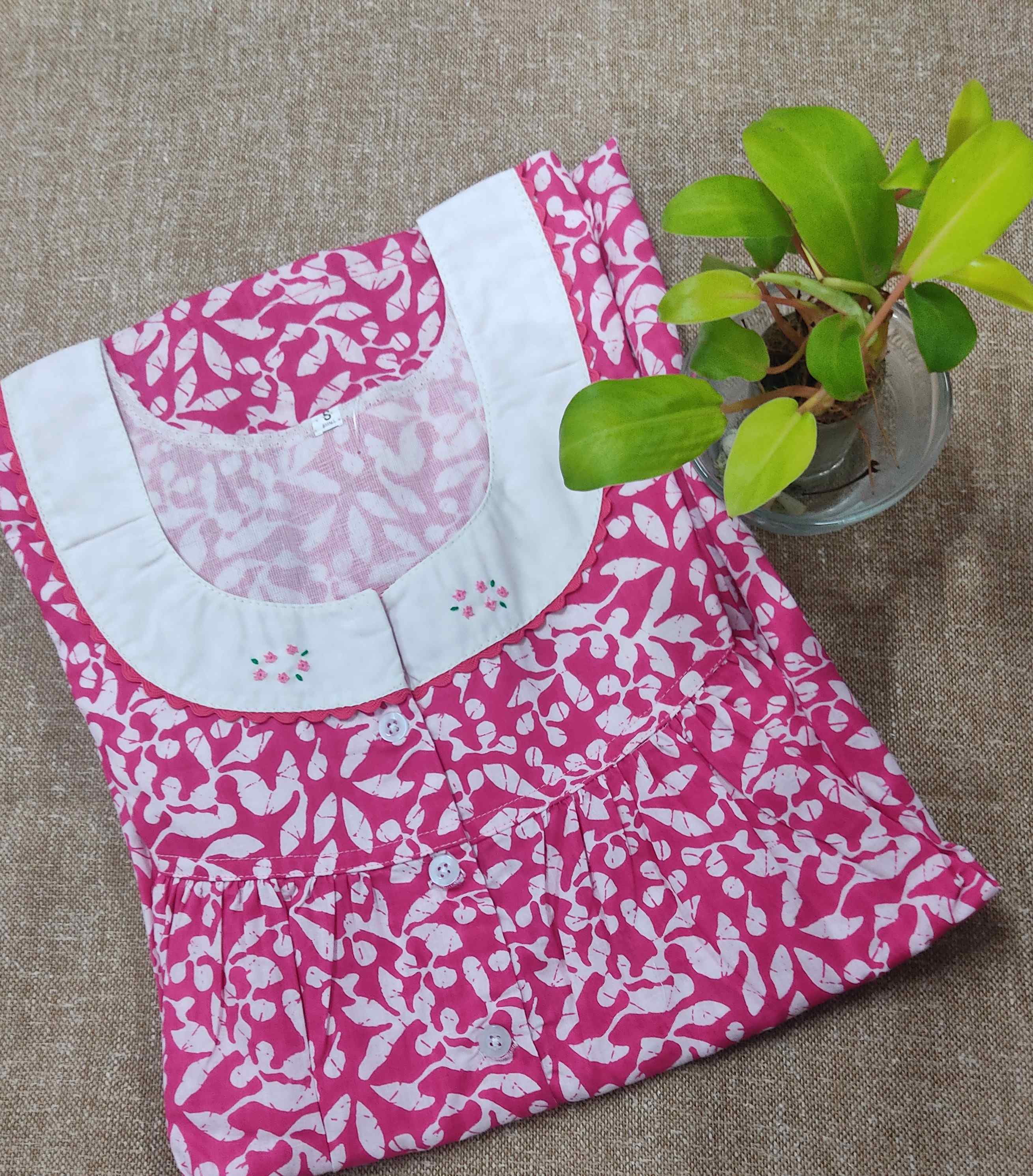 Cotton With Pockets, Half Open Small Printed Nighty