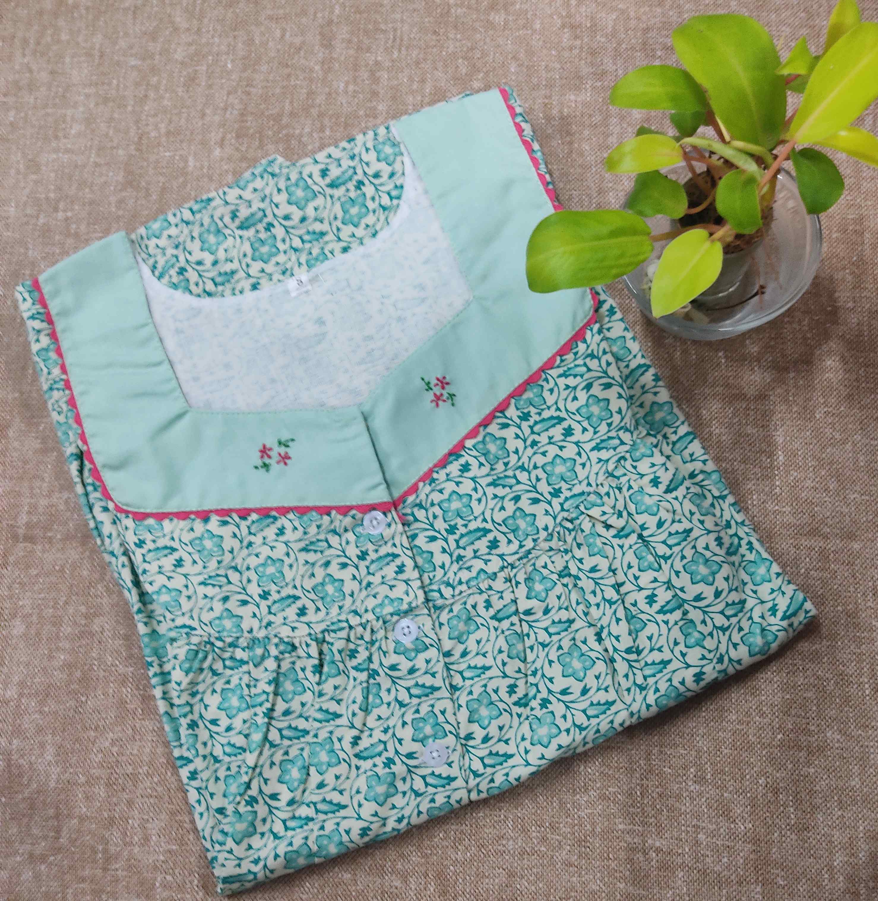 Cotton With Pockets, Half Open Small Printed Nighty
