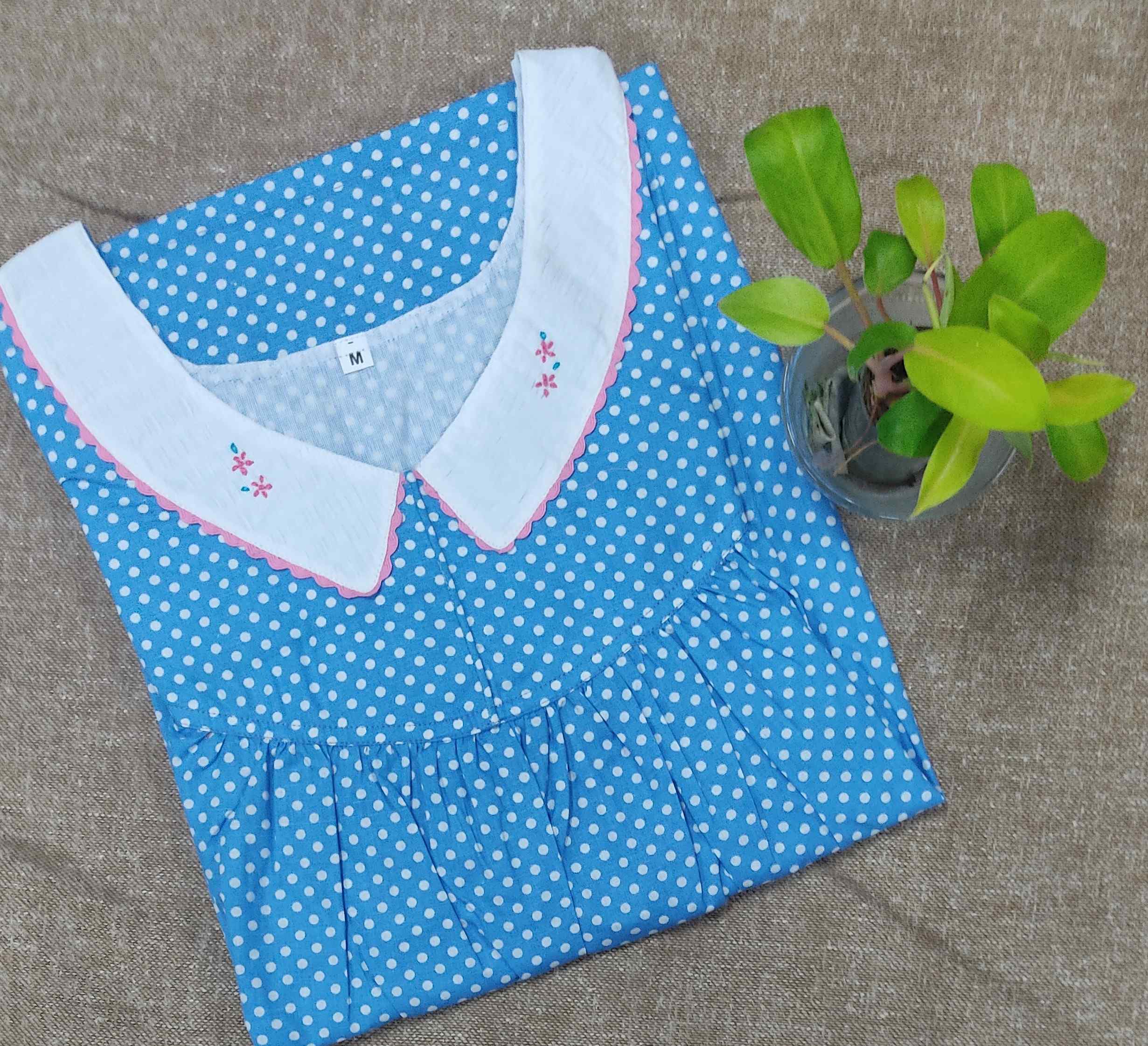 Cotton With Pockets, No Open Medium Printed Nighty