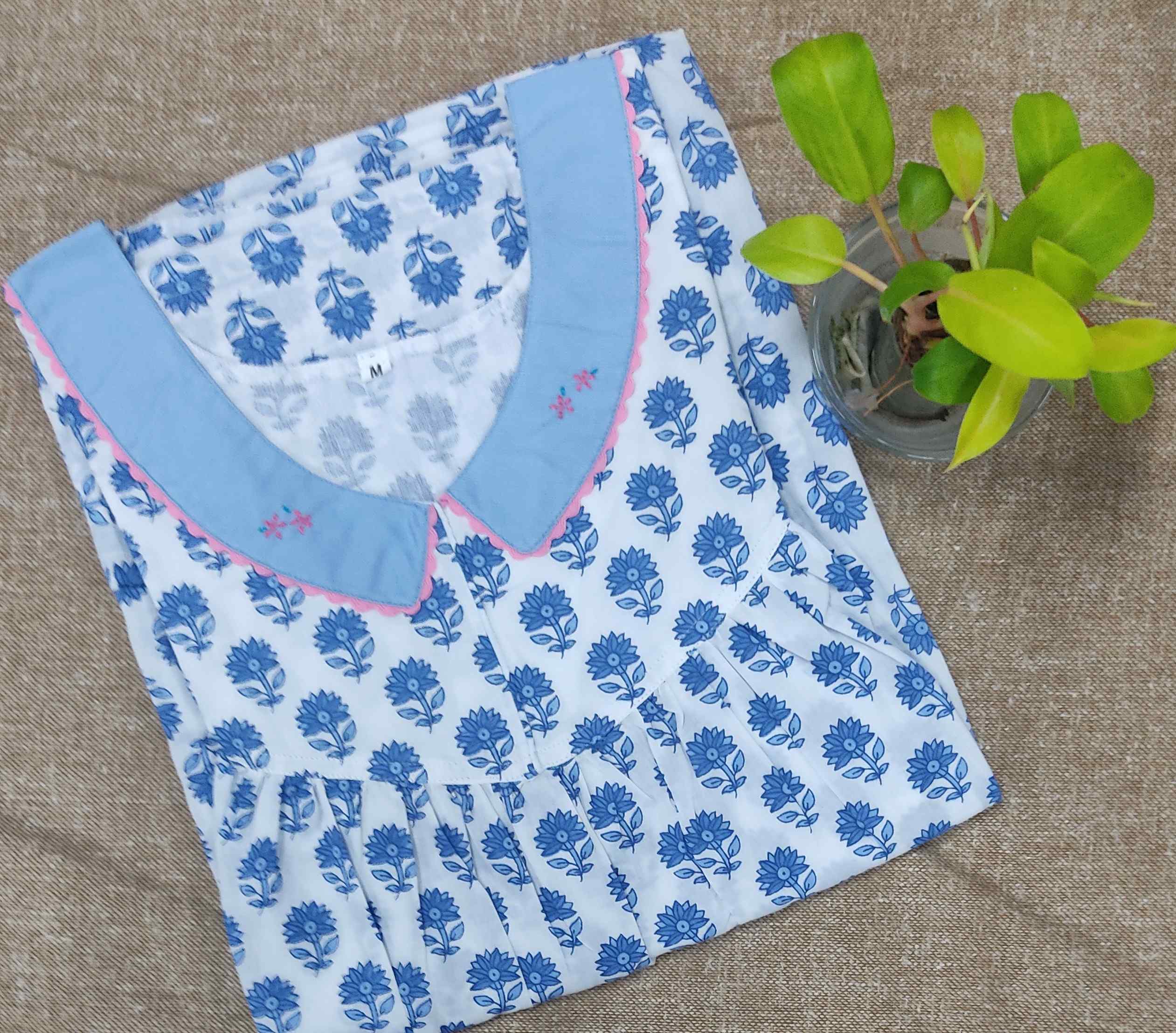Soft Cotton With Pockets, No Open Medium Printed Nighty