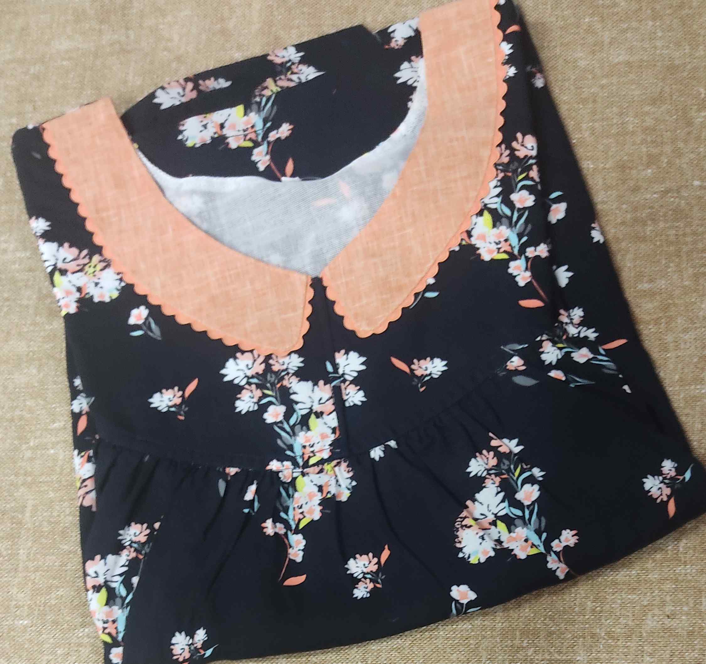 Rayon Pleated , With Pockets, No Open Medium Printed Nighty
