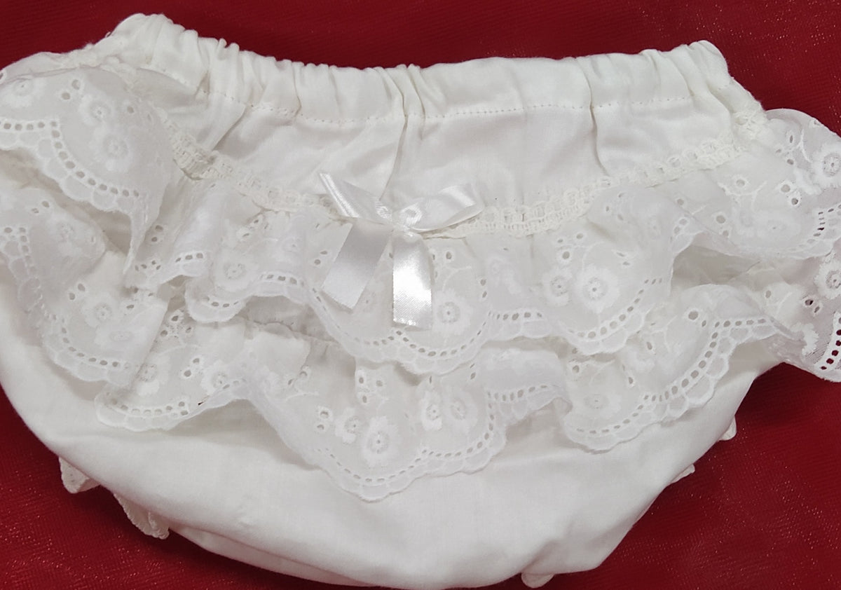 Small Cotton Bloomers available with lace for 0-2 year olds.
